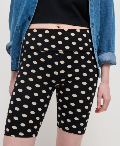 Schwangerschaft-Biker Shorts Bio-Baumwolle Schwarz Punkten Ecru
