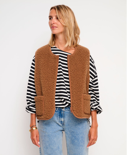 Alma ärmellose braune Woll-Umstandsjacke